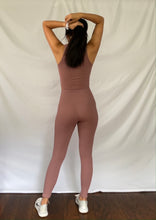 Load image into Gallery viewer, Laila Leggings
